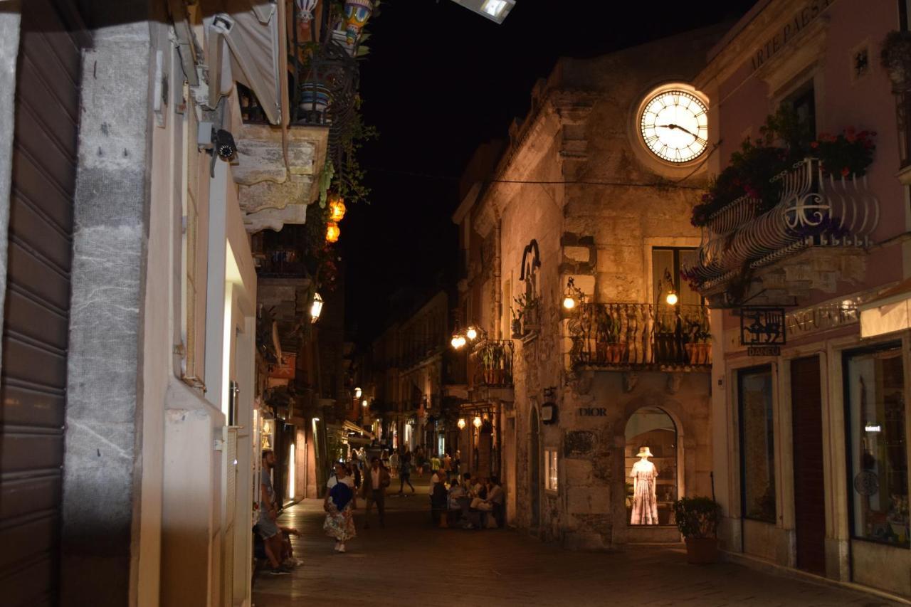 Casa Amelia - Charme In Taormina Vila Exterior foto