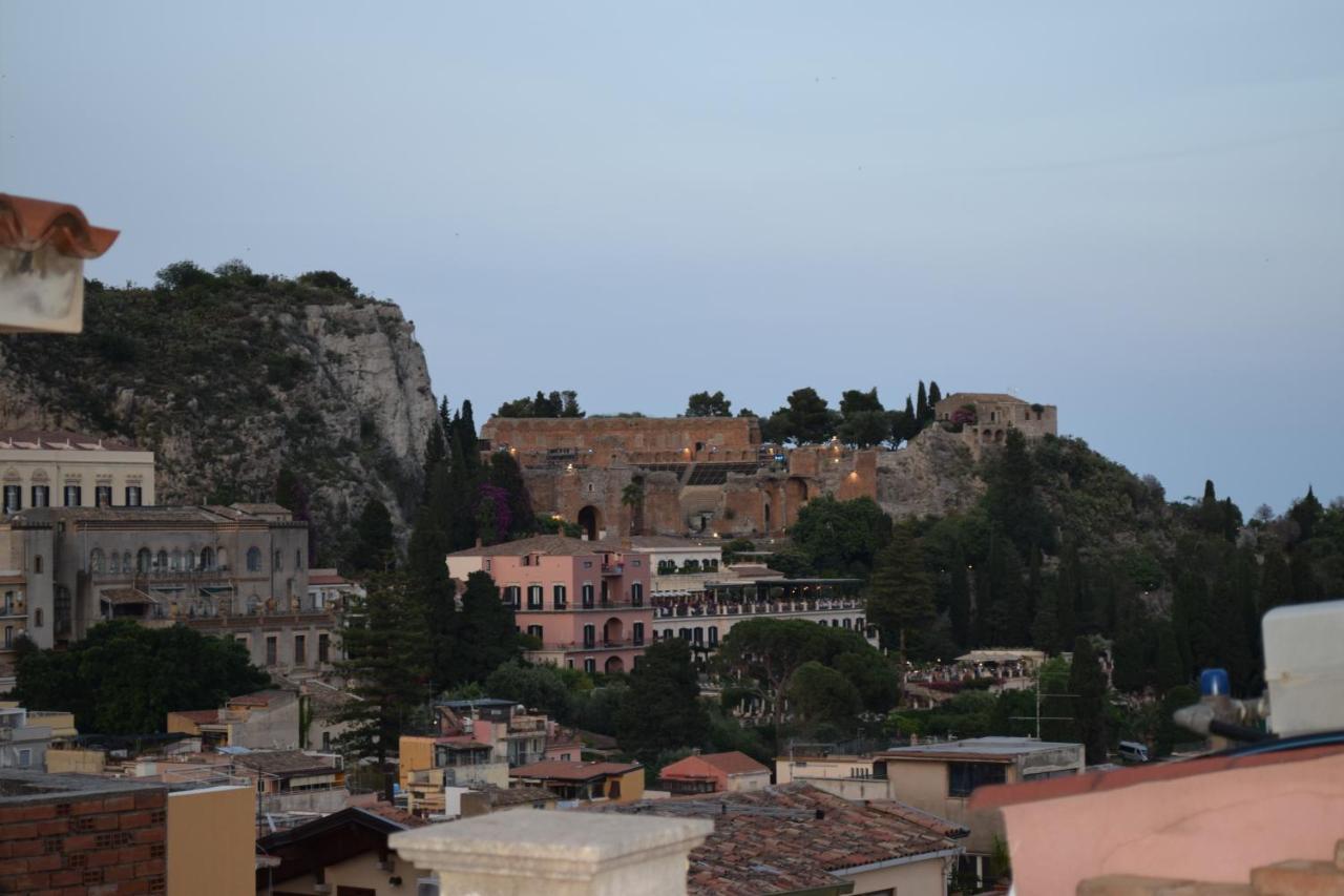 Casa Amelia - Charme In Taormina Vila Exterior foto